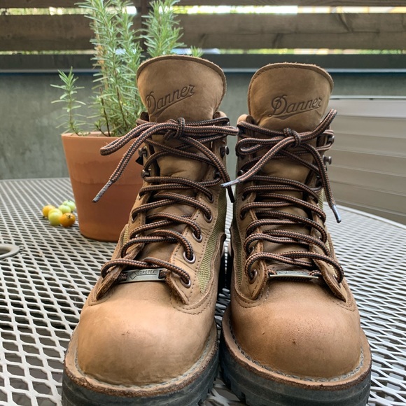 Danner Light II Women’s Sz 6 Brown Hiking Boots - Picture 4 of 5